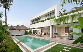 Tias Villas